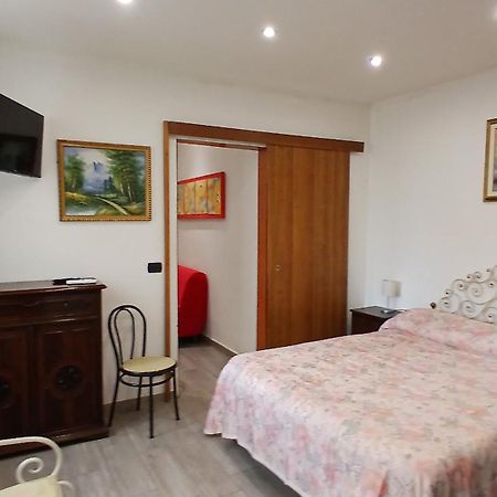 Appartamento Torrione Vallecrosia Bagian luar foto