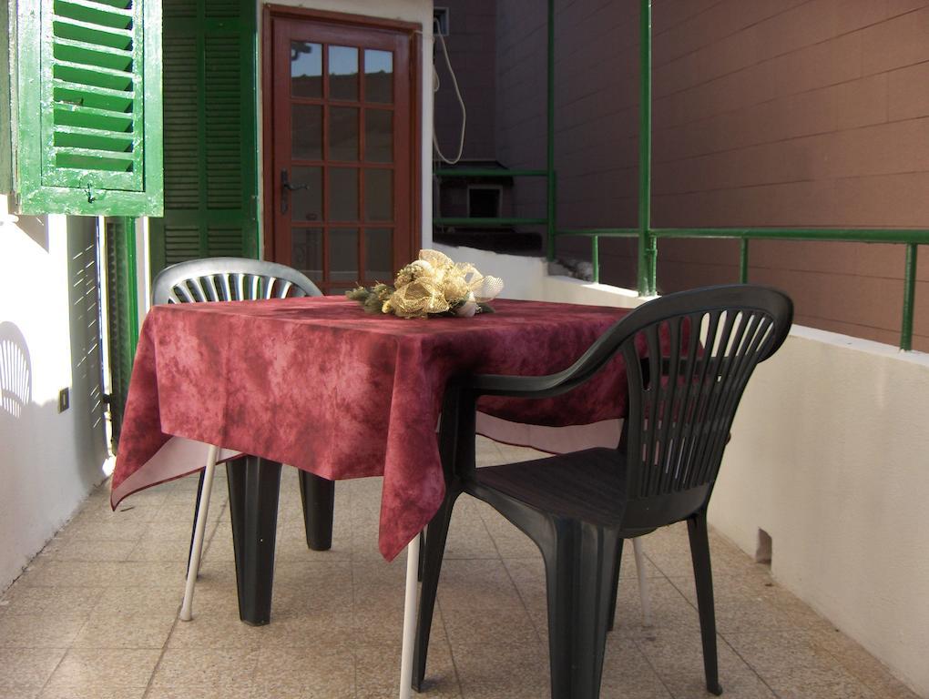 Appartamento Torrione Vallecrosia Bagian luar foto